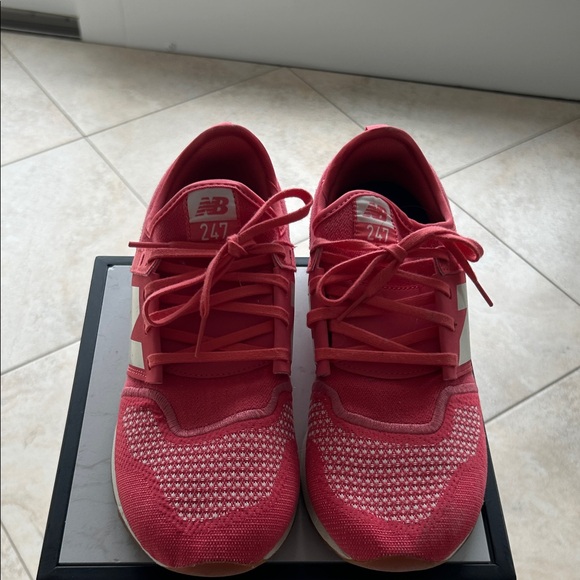 New Balance Shoes - New Balance Coral Pink Knit Low-Top Sneakers
